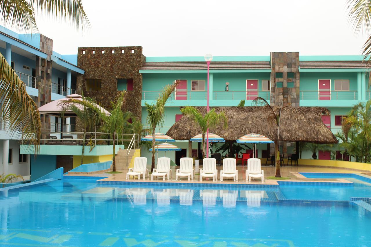 Miami Inn Nuevo Vallarta Exterior foto