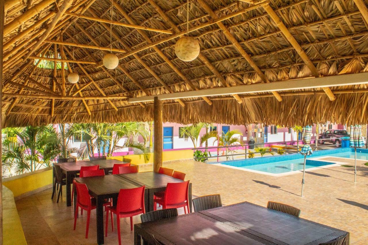 Miami Inn Nuevo Vallarta Exterior foto