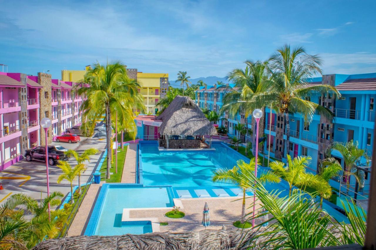 Miami Inn Nuevo Vallarta Exterior foto